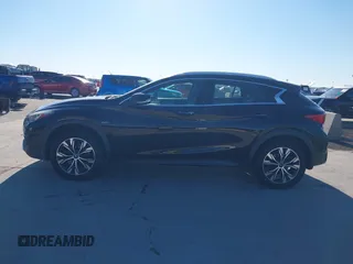 2018 Infiniti QX30 Luxury with VIN SJKCH5CRXJA058994, listed as a IAAI auction lot 41389481 with 69,907 mi miles and . Bid and sale history available at DreamBid. Image 15.