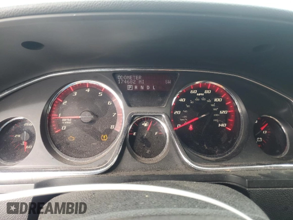 2014 GMC Acadia SLE with VIN 1GKKVNED5EJ332721, listed as a Copart auction lot 47741525 with 174,682 mi miles and Clean title. Bid and sale history available at DreamBid. Image 9.