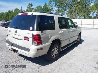 2003 Mercury Mountaineer Convenience with VIN 4M2DU86W83ZJ17187, listed as a IAAI auction lot 42534330 with 224,357 mi miles and . Bid and sale history available at DreamBid. Image 4.