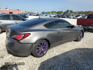 2013 Hyundai Genesis Coupe R-Spec z VIN KMHHT6KDXDU101716, wystawiony jako Copart lot #52415625 z przebiegiem 136 346 mil mil oraz Szkoda całkowita • Salvage title. Historia ofert i sprzedaży dostępna na DreamBid. Obrazek 3.