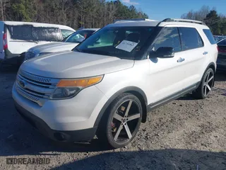 2014 Ford Explorer XLT with VIN 1FM5K8D8XEGA67150, listed as a IAAI auction lot 41731862 with 246,182 mi miles. Bid and sale history available at carsss.com. Image 17.