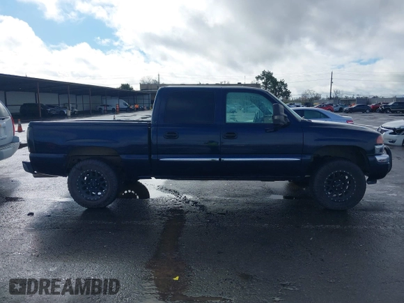2006 GMC Sierra 1500 SLE1 z VIN 2GTEC13T561238691, wystawiony jako IAAI lot #41579152 z przebiegiem 147 026 mil mil oraz . Historia ofert i sprzedaży dostępna na DreamBid. Obrazek 13.