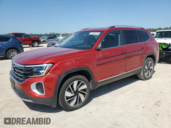 2024 Volkswagen Atlas SEL with VIN 1V2BR2CA3RC533646, listed as a Copart auction lot 52700135 with 10,498 mi miles and Salvage title. Bid and sale history available at DreamBid. Image 1.