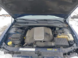 2006 Chrysler 300 C with VIN 2C3LA63H96H289693, listed as a IAAI auction lot 41308366 with 128,814 mi miles. Bid and sale history available at carsss.com. Image 10.
