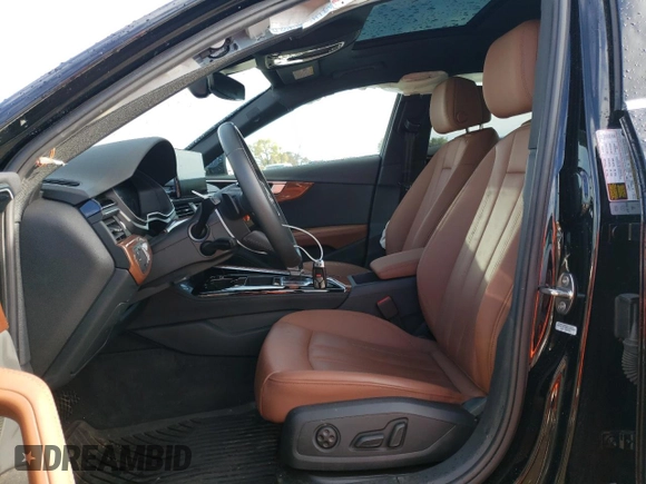 2020 Audi allroad A4 Prestige z VIN WA19NAF43LA037884, wystawiony jako Copart lot #42442233 z przebiegiem 17 498 mil mil oraz . Historia ofert i sprzedaży dostępna na DreamBid. Obrazek 7.