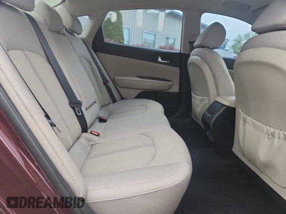 2016 Kia Optima LX with VIN 5XXGT4L31GG024108, listed as a Copart auction lot 60695765 with 92,417 mi miles and Salvage title. Bid and sale history available at DreamBid. Image 10.