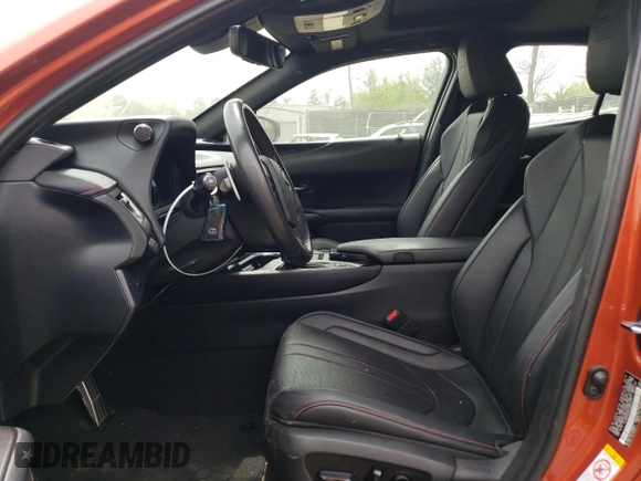 2019 Lexus UX with VIN JTHU9JBH3K2006879, listed as a Copart auction lot 48368473 with 29,924 mi miles. Bid and sale history available at carsss.com. Image 7.