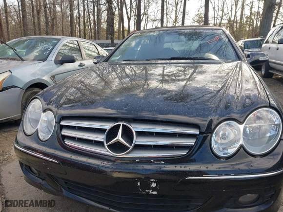 2007 Mercedes-Benz CLK-Class 3.5L with VIN WDBTK56F07F211009, listed as a IAAI auction lot 41785678 with 171,181 mi miles. Bid and sale history available at carsss.com. Image 6.