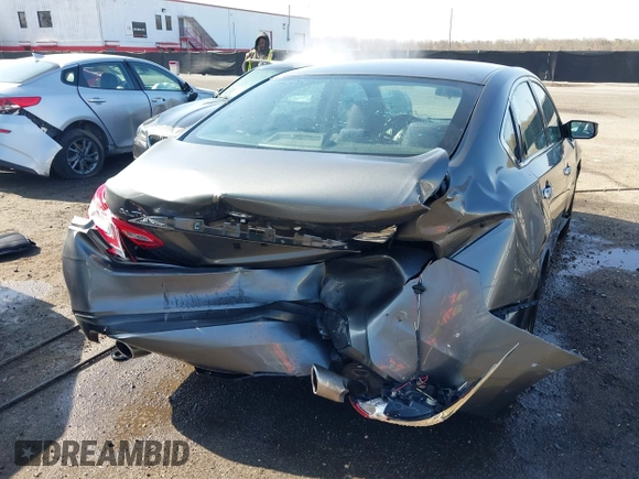 2016 Nissan Altima S with VIN 1N4AL3AP8GN344669, listed as a IAAI auction lot 41904503 with 152,899 mi miles and . Bid and sale history available at carsss.com. Image 6.