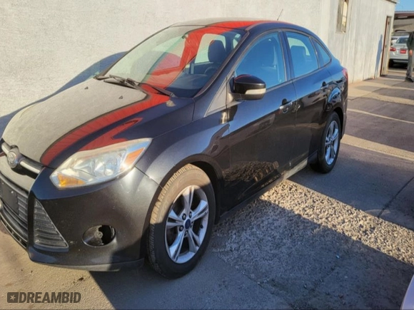 2014 Ford Focus SE with VIN 1FADP3F25EL425281, listed as a IAAI auction lot 41968193 with 112,614 mi miles. Bid and sale history available at carsss.com. Image 2.