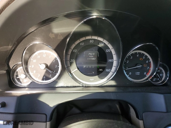 2013 Mercedes-Benz E-Class E 350 with VIN WDDKJ5KBXDF205657, listed as a Copart auction lot 44554235 with 117,383 mi miles and Salvage Title. Bid and sale history available at carsss.com. Image 9.