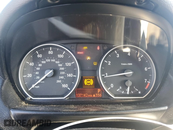 2011 BMW 1 Series 128i with VIN WBAUN1C53BVH82638, listed as a Copart auction lot 85823794 with 137,142 mi miles and Salvage title. Bid and sale history available at DreamBid. Image 9.