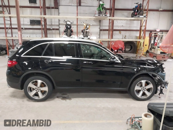 2019 Mercedes-Benz GLC with VIN WDC0G4KB1KV171258, listed as a IAAI auction lot 41895553 with 77,363 mi miles. Bid and sale history available at carsss.com. Image 14.