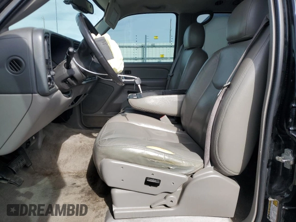 2005 Chevrolet Tahoe LS z VIN 1GNEK13T35R228791, wystawiony jako Copart lot #48409565 z przebiegiem 205 860 mil mil oraz Szkoda całkowita • Salvage title. Historia ofert i sprzedaży dostępna na DreamBid. Obrazek 7.