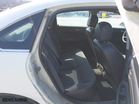 2006 Chevrolet Impala Police Pkg Police Pkg 9C1 with VIN 2G1WS551X69433092, listed as a IAAI auction lot 41767286 with 237,269 mi miles. Bid and sale history available at carsss.com. Image 8.