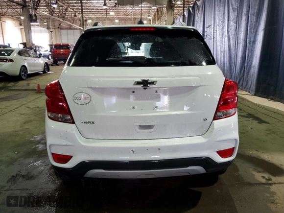 2020 Chevrolet Trax LT with VIN 3GNCJLSB7LL207090, listed as a Copart auction lot 49272635 with 82,406 mi miles and Clean Title. Bid and sale history available at DreamBid. Image 6.