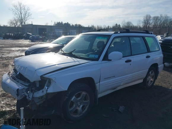 2002 Subaru Forester S w/Premium Pkg with VIN JF1SF65662H739973, listed as a IAAI auction lot 41731564 with 122,452 mi miles. Bid and sale history available at carsss.com. Image 2.
