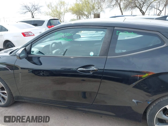 2019 Hyundai Veloster 2.0 with VIN KMHTG6AF6KU007430, listed as a IAAI auction lot 41923885 with 55,238 mi miles. Bid and sale history available at carsss.com. Image 14.