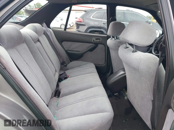 1995 Toyota Camry LE z VIN 4T1SK12E0SU634143, wystawiony jako IAAI lot #42274448 z przebiegiem 159 962 mil mil oraz . Historia ofert i sprzedaży dostępna na DreamBid. Obrazek 8.
