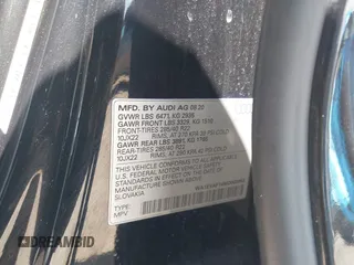2021 Audi Q8 Premium Plus z VIN WA1EVAF14MD003053, wystawiony jako IAAI lot #41854362 z przebiegiem 32 412 mil mil oraz . Historia ofert i sprzedaży dostępna na DreamBid. Obrazek 9.