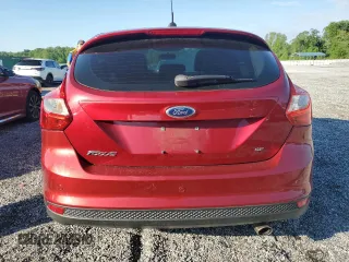 2014 Ford Focus SE z VIN 1FADP3K28EL164914, wystawiony jako Copart lot #54775565 z przebiegiem 112 120 mil mil oraz Szkoda całkowita • Salvage title. Historia ofert i sprzedaży dostępna na DreamBid. Obrazek 6.