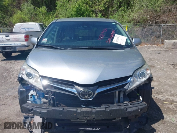 2019 Toyota Sienna LE Auto Access Seat with VIN 5TDKZ3DC9KS990764, listed as a IAAI auction lot 42219964 with 53,623 mi miles and . Bid and sale history available at DreamBid. Image 12.