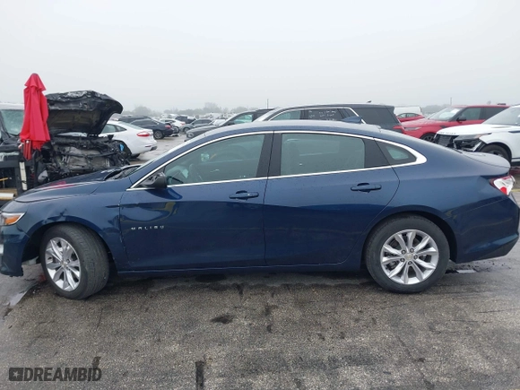 2022 Chevrolet Malibu LT with VIN 1G1ZD5ST1NF111816, listed as a IAAI auction lot 41395976 with 21,969 mi miles. Bid and sale history available at carsss.com. Image 14.