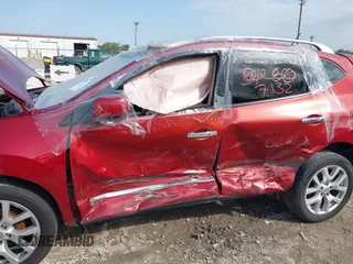 2012 Nissan Rogue S z VIN JN8AS5MV8CW421570, wystawiony jako IAAI lot #40447132 z przebiegiem 114 133 mil mil oraz . Historia ofert i sprzedaży dostępna na DreamBid. Obrazek 6.