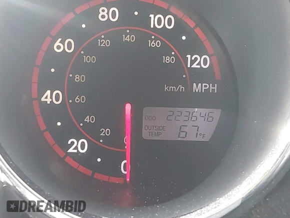2008 Toyota Matrix STD with VIN 2T1KR32E28C700273, listed as a IAAI auction lot 42006015 with 223,646 mi miles and . Bid and sale history available at DreamBid. Image 15.