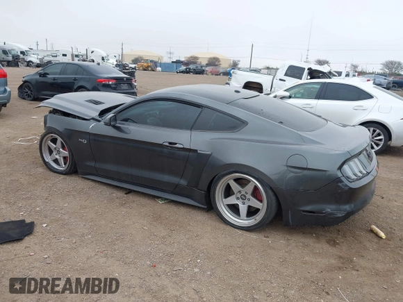 2016 Ford Mustang GT with VIN 1FA6P8CF0G5283880, listed as a IAAI auction lot 41477558 with 1 mi miles. Bid and sale history available at carsss.com. Image 3.