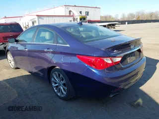 2013 Hyundai Sonata Limited with VIN 5NPEC4AC7DH583348, listed as a IAAI auction lot 41889651 with 73,431 mi miles and . Bid and sale history available at DreamBid. Image 3.
