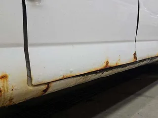 2010 Chevrolet Express Cargo with VIN 1GCZGFBA2A1125850, listed as a IAAI auction lot 42679127 with 153,437 mi miles and . Bid and sale history available at DreamBid. Image 19.