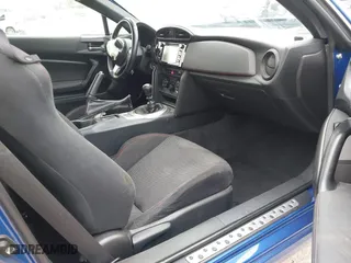 2018 Subaru BRZ Premium with VIN JF1ZCAB16J9600681, listed as a IAAI auction lot 42039375 with 41,741 mi miles. Bid and sale history available at carsss.com. Image 5.