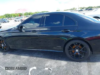 2017 Mercedes-Benz E 300 Luxury with VIN WDDZF4JB8HA054123, listed as a IAAI auction lot 39716802 with 112,008 mi miles and . Bid and sale history available at carsss.com. Image 19.