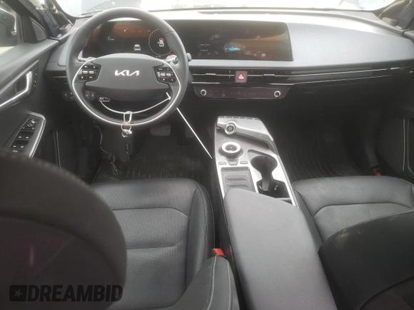 2022 Kia EV6 Wind with VIN KNDC3DLC0N5045953, listed as a Copart auction lot 45698615 with 39,762 mi miles and Salvage Title. Bid and sale history available at carsss.com. Image 8.