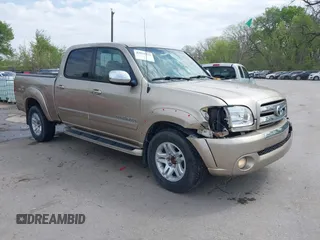 2004 Toyota Tundra SR5 with VIN 5TBET34154S453236, listed as a IAAI auction lot 42034322 with 209,028 mi miles. Bid and sale history available at carsss.com. Image 1.