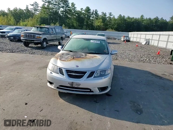 2011 Saab 9-3 z VIN YS3FA4CY1B1302628, wystawiony jako Copart lot #71627674 z przebiegiem Nie podano mil oraz Szkoda całkowita • Salvage title. Historia ofert i sprzedaży dostępna na DreamBid. Obrazek 10.