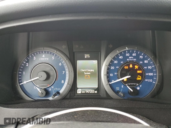 2016 Toyota Sienna XLE with VIN 5TDYK3DC8GS748036, listed as a Copart auction lot 60047235 with 147,203 mi miles and Salvage title. Bid and sale history available at DreamBid. Image 9.