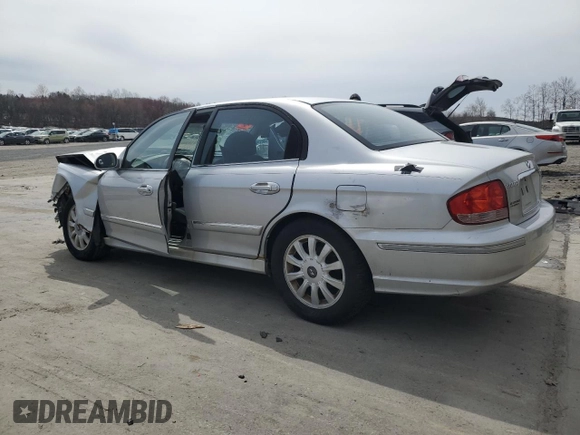 2004 Hyundai Sonata GLS with VIN KMHWF35H34A940619, listed as a Copart auction lot 51607865 with 192,742 mi miles and Salvage Title. Bid and sale history available at carsss.com. Image 2.