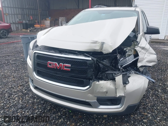 2013 GMC Acadia SLE with VIN 1GKKRNED8DJ153351, listed as a IAAI auction lot 41559467 with 100,242 mi miles. Bid and sale history available at carsss.com. Image 6.
