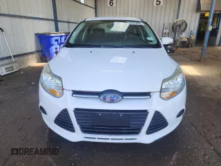 2014 Ford Focus SE with VIN 1FADP3F24EL221250, listed as a Copart auction lot 52379245 with 52,883 mi miles and Salvage Title. Bid and sale history available at DreamBid. Image 5.