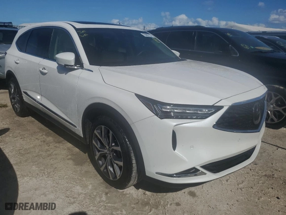 2024 Acura MDX w/Technology Package with VIN 5J8YD9H4XRL006548, listed as a Copart auction lot 76992134 with 6,800 mi miles and Non Repairable. Bid and sale history available at carsss.com. Image 4.