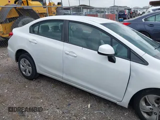 2013 Honda Civic LX z VIN 2HGFB2F52DH599943, wystawiony jako IAAI lot #42124518 z przebiegiem 68 175 mil mil oraz . Historia ofert i sprzedaży dostępna na DreamBid. Obrazek 13.
