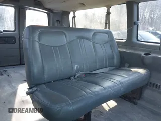 2006 Chevrolet Express Passenger with VIN 1GAHG39U861219905, listed as a IAAI auction lot 41910472 with 199,665 mi miles and . Bid and sale history available at DreamBid. Image 8.