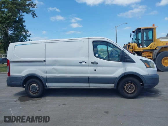 2015 Ford Transit Cargo with VIN 1FTNE1YM7FKA95206, listed as a IAAI auction lot 42083733 with 195,306 mi miles. Bid and sale history available at carsss.com. Image 13.