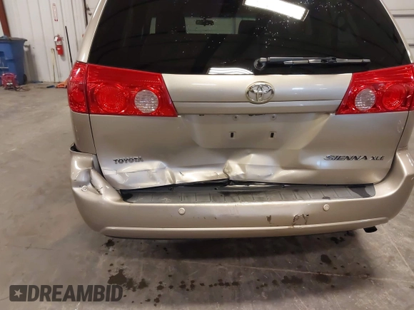 2009 Toyota Sienna XLE with VIN 5TDZK22CX9S236850, listed as a IAAI auction lot 42303935 with 201,583 mi miles and . Bid and sale history available at DreamBid. Image 6.