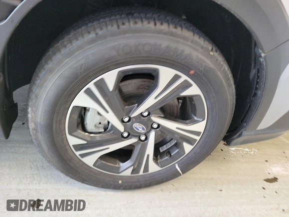 2024 Subaru Crosstrek Premium with VIN JF2GUADC0R8284615, listed as a IAAI auction lot 42621275 with 96 mi miles and . Bid and sale history available at DreamBid. Image 18.