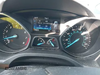 2014 Ford Escape SE with VIN 1FMCU9G90EUD71021, listed as a IAAI auction lot 42052487 with 154,811 mi miles and . Bid and sale history available at DreamBid. Image 7.