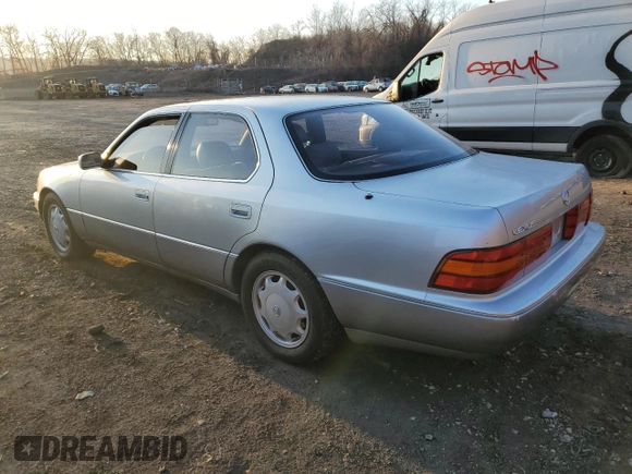 1994 Lexus LS z VIN JT8UF11E9R0186214, wystawiony jako Copart lot #48356355 z przebiegiem 130 434 mil mil oraz Czysty tytuł • Clean title. Historia ofert i sprzedaży dostępna na DreamBid. Obrazek 2.