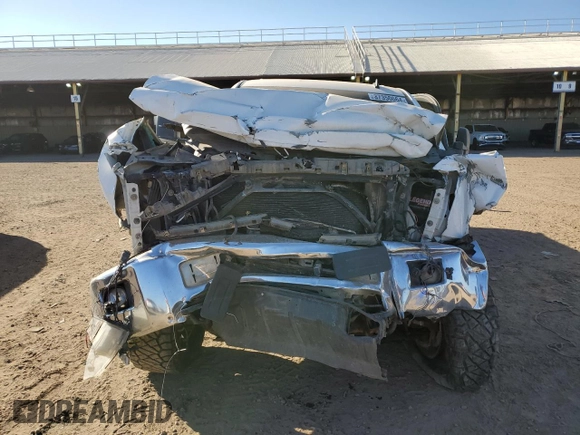 2015 Chevrolet Silverado 3500HD LT with VIN 1GC5KZC83FZ104590, listed as a Copart auction lot 37350664 with 248,200 mi miles and Salvage Title. Bid and sale history available at carsss.com. Image 5.